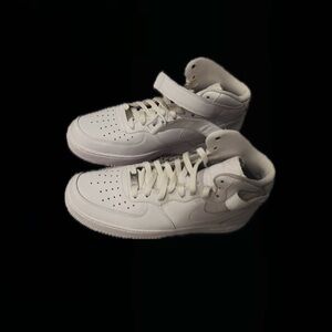 AIR FORCE 1 MID 07 LE CW2289-111